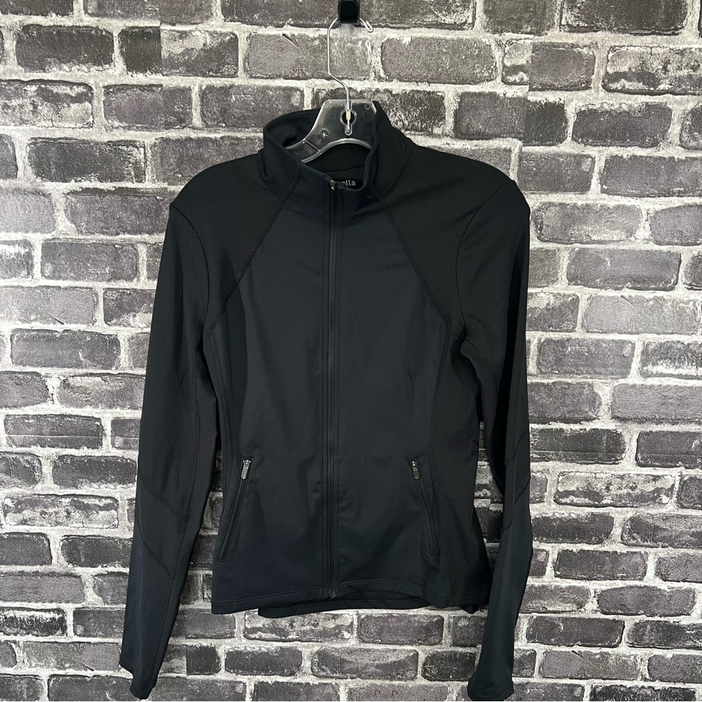 Zella Live In Performance Jacket in Black - Size S